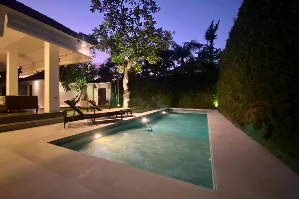 Villa Lola Seminyak Kültér fotó